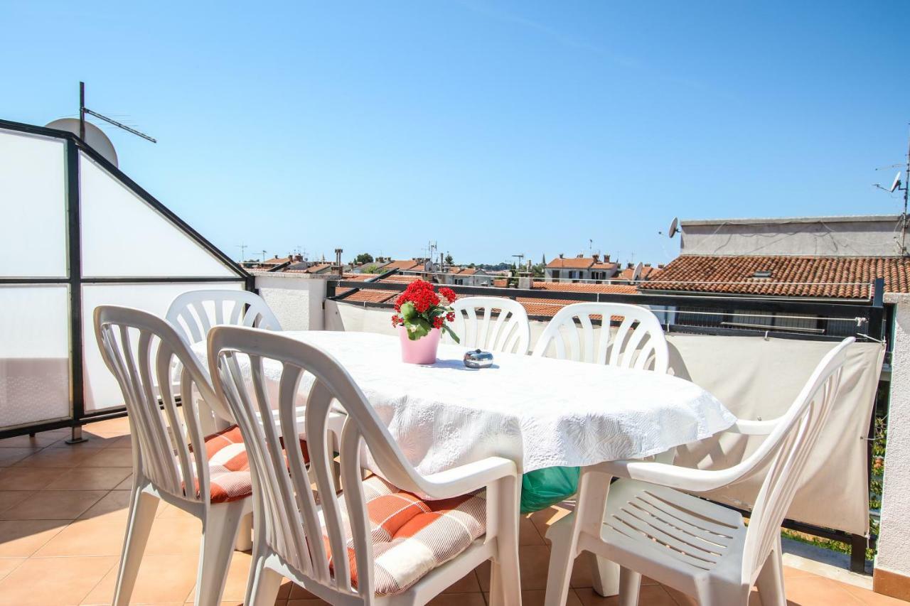 Apartmani Ljubica Porec Bagian luar foto