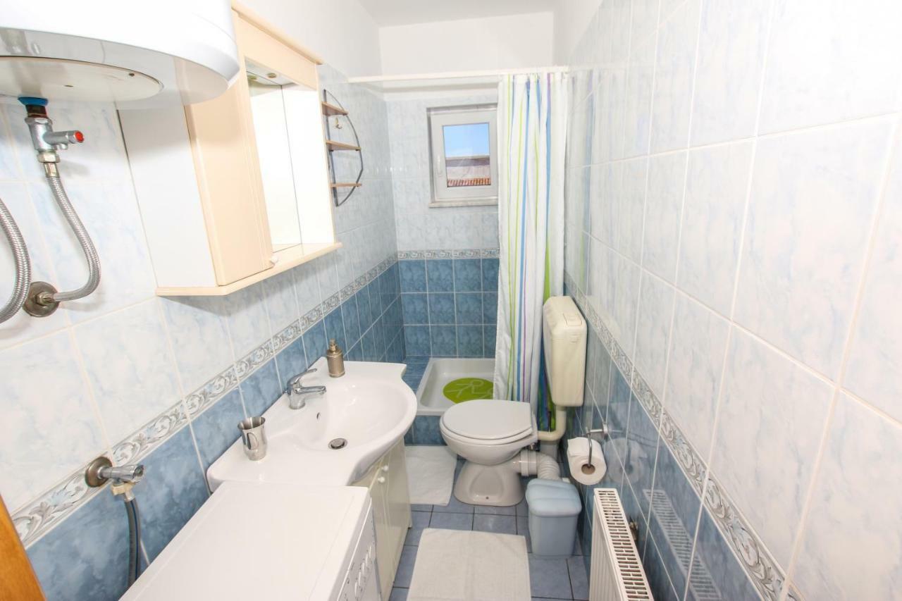 Apartmani Ljubica Porec Bagian luar foto