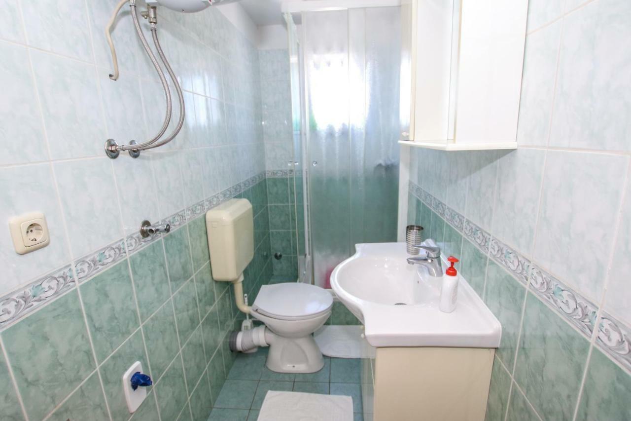Apartmani Ljubica Porec Bagian luar foto
