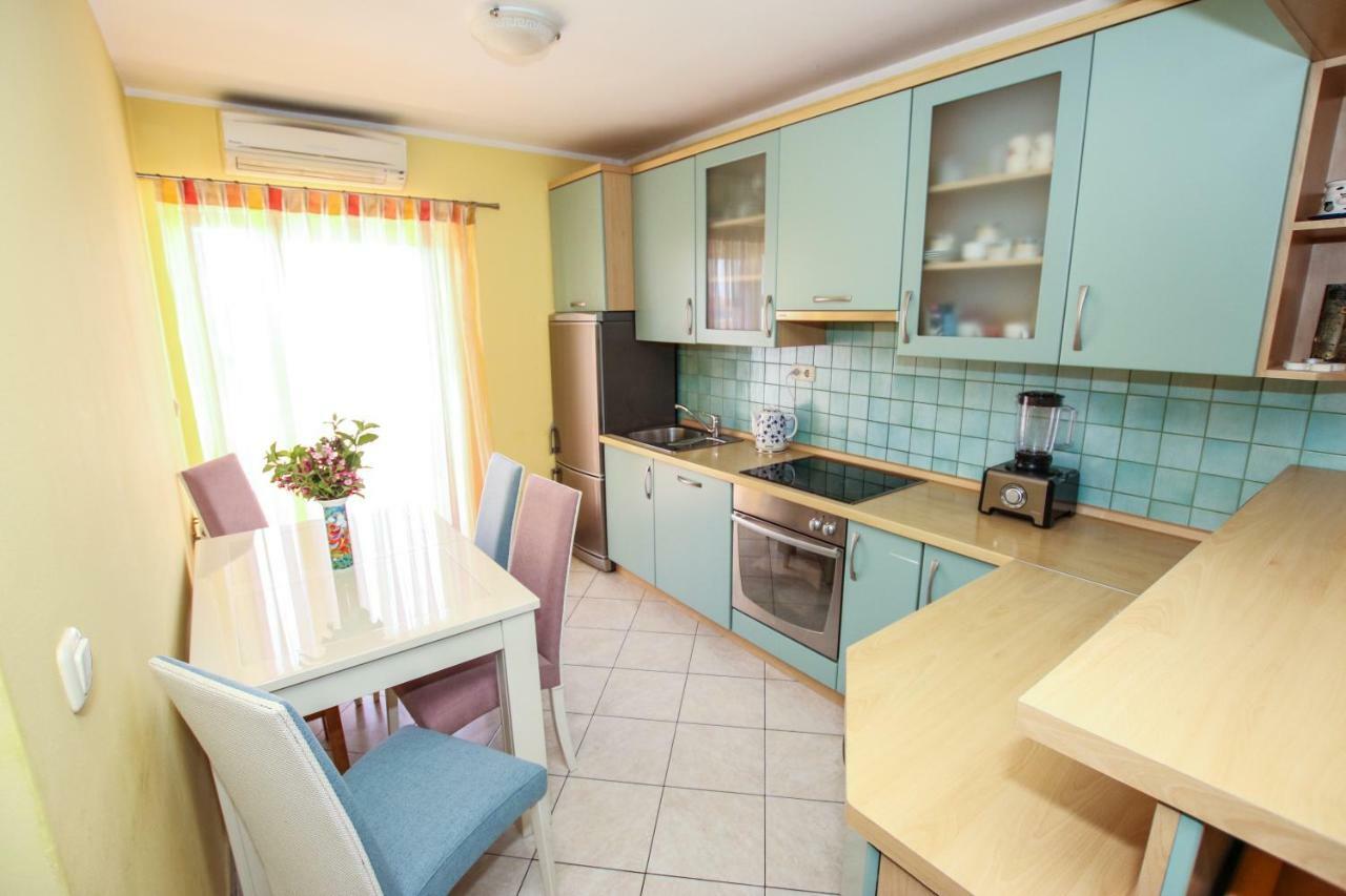 Apartmani Ljubica Porec Bagian luar foto